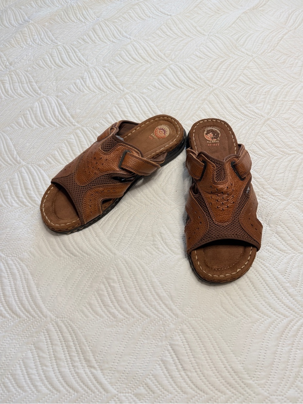 Earth Spirit Men's Brown Leather Slide Sandals. Size 12